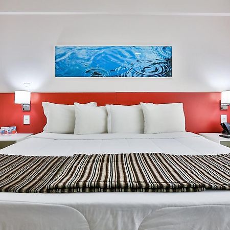 Ramada Hotel & Suites Campos Pelinca Campos dos Goytacazes Εξωτερικό φωτογραφία
