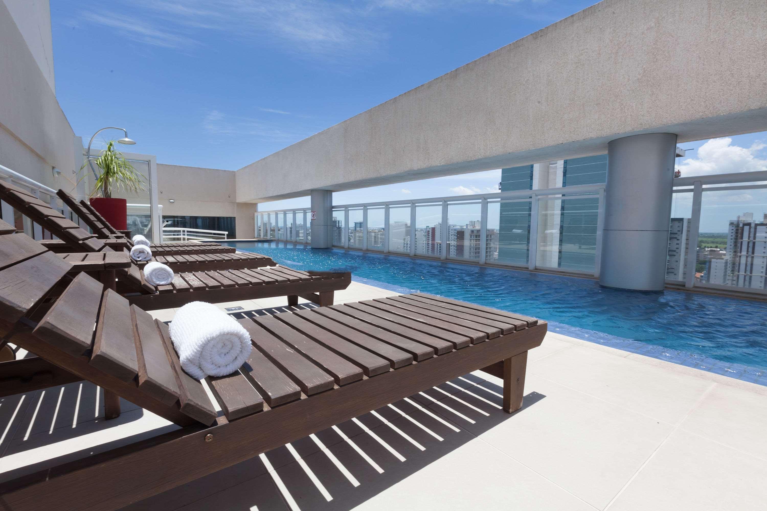 Ramada Hotel & Suites Campos Pelinca Campos dos Goytacazes Εξωτερικό φωτογραφία
