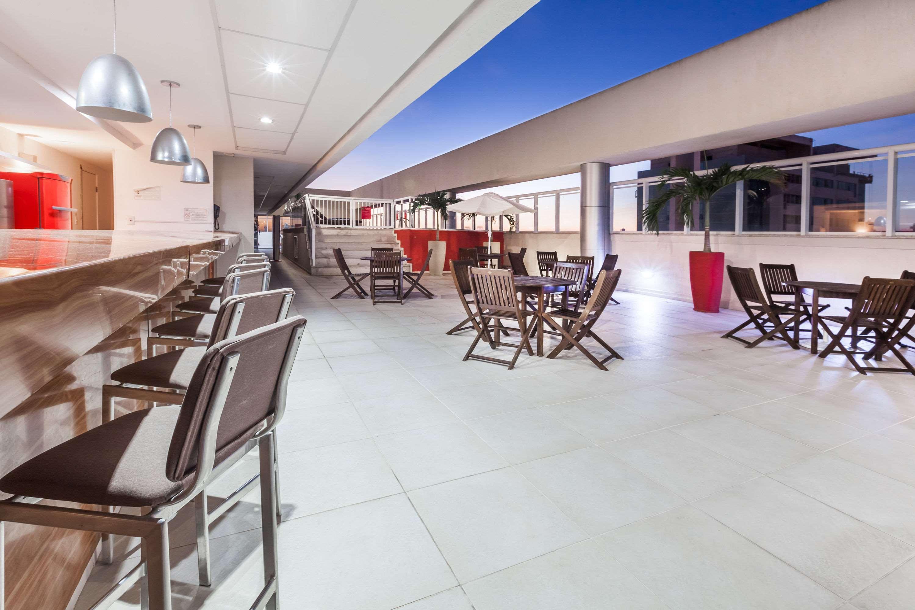 Ramada Hotel & Suites Campos Pelinca Campos dos Goytacazes Εξωτερικό φωτογραφία