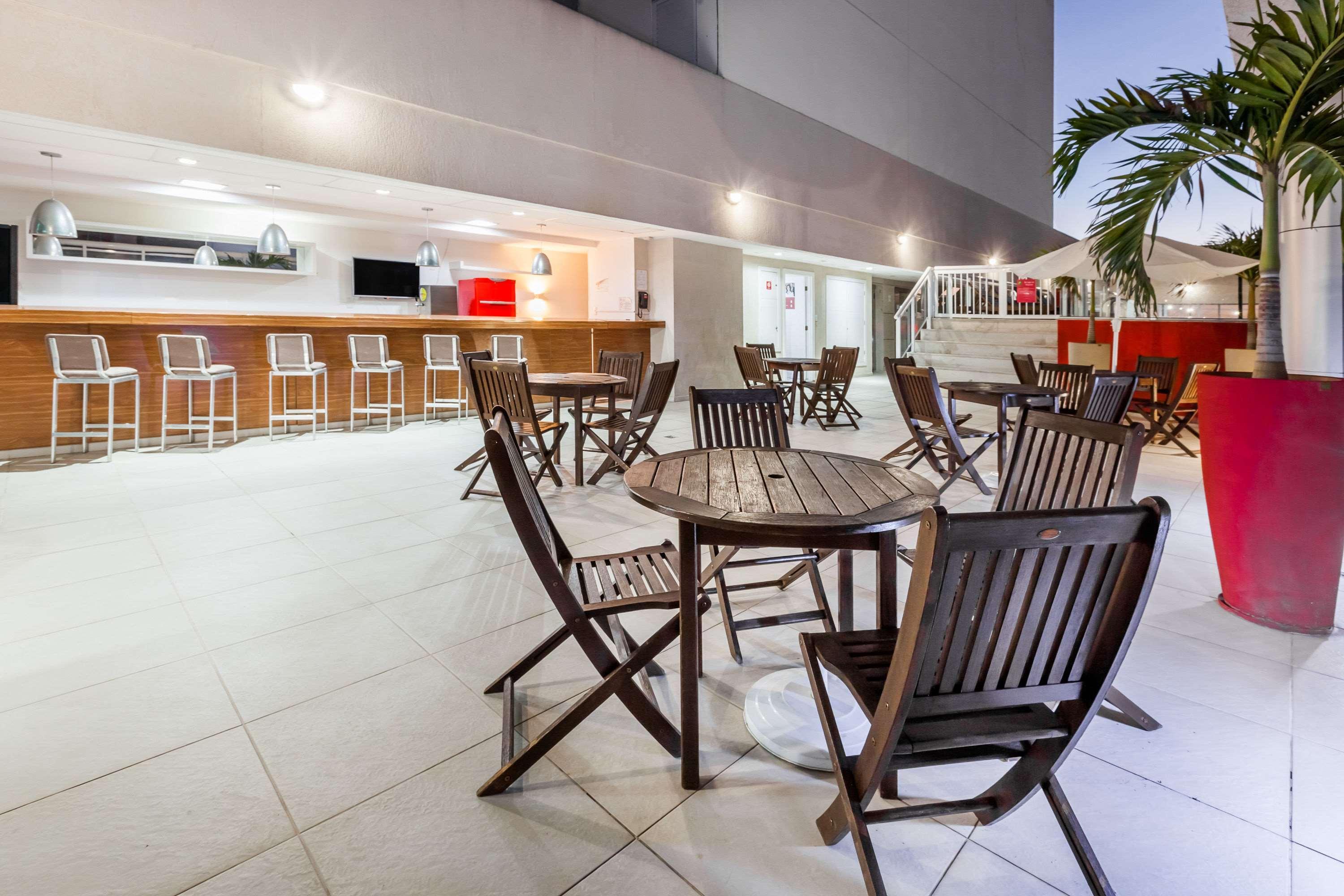 Ramada Hotel & Suites Campos Pelinca Campos dos Goytacazes Εξωτερικό φωτογραφία